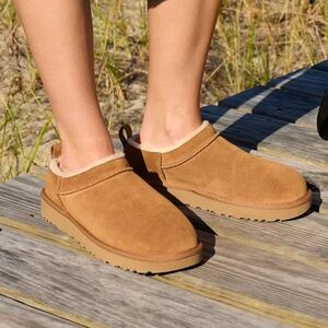 UGG Classic‎ Micro Cozy Suede Brown  Boots Shoes 6